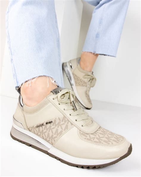 michael kors allie wrap trainers|Witte MICHAEL KORS Lage sneakers ALLIE WRAP TRAINER.